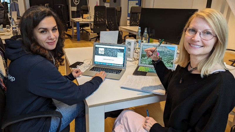 A photo of the founders of Amata Green (female founders)