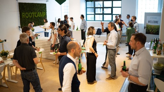 A photo of the demo day in hannover with people talking