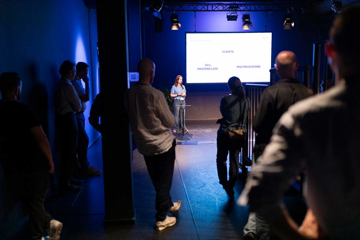 Stockphoto-Investors-Day_1