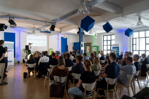 image column 1 widget_1730902613346