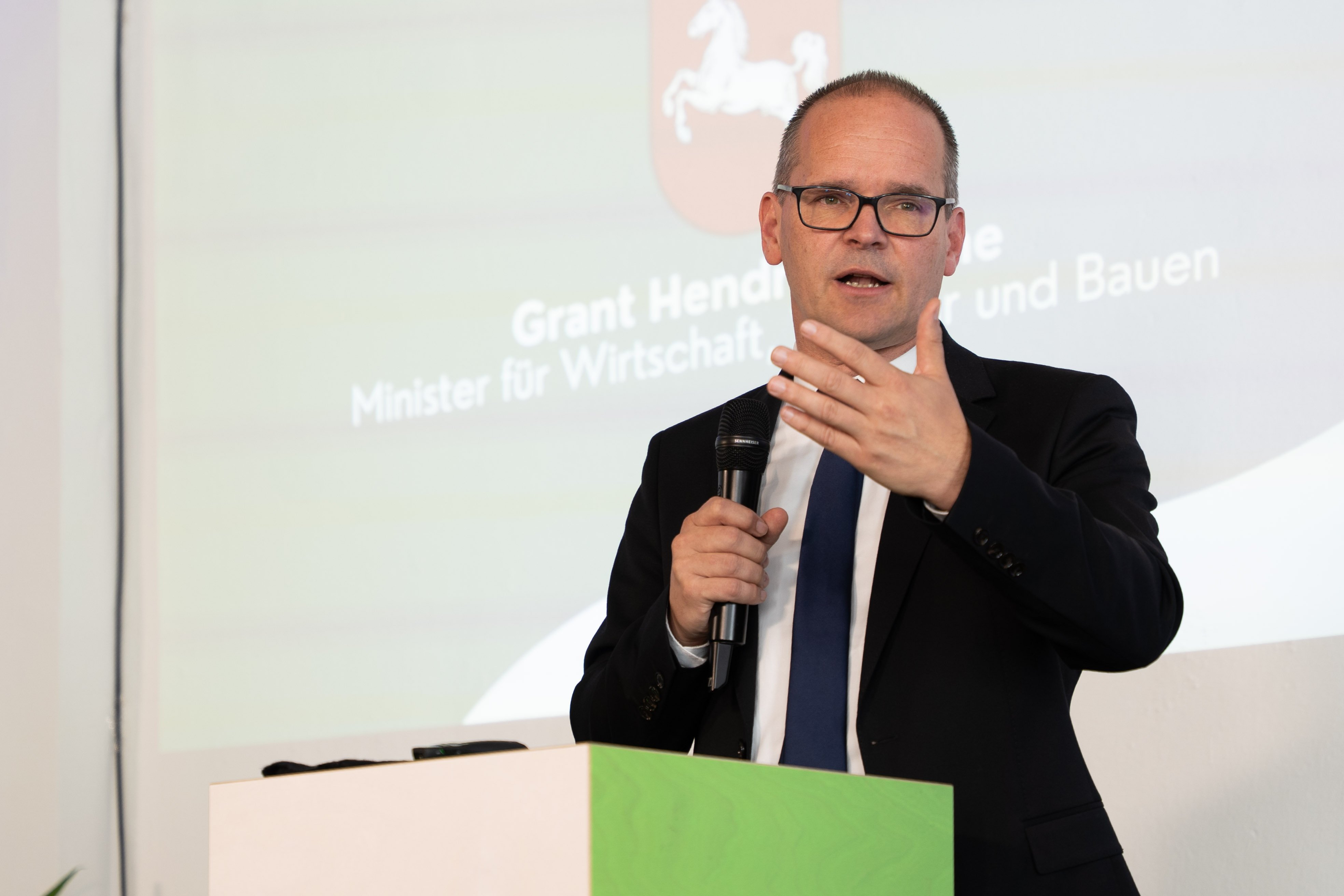 Picture of a speaker