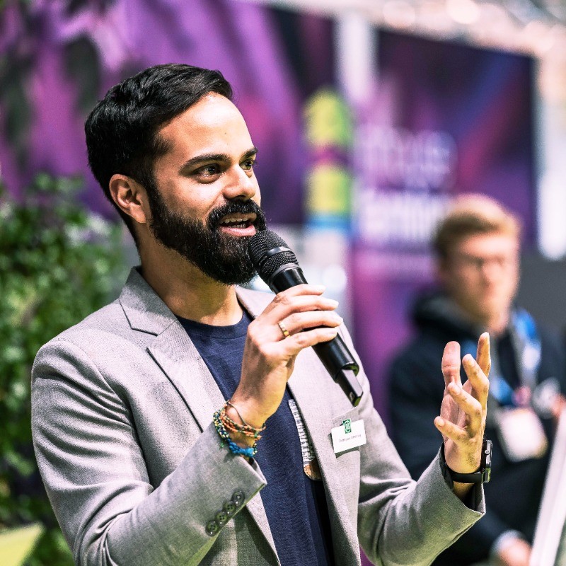 christopher-armstrong