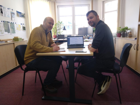 A photo of the Statotest team